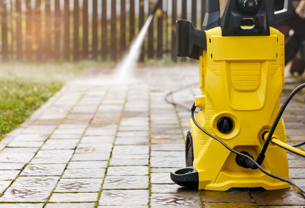 Best Pool Deck Cleaning  in Springfield, SD
